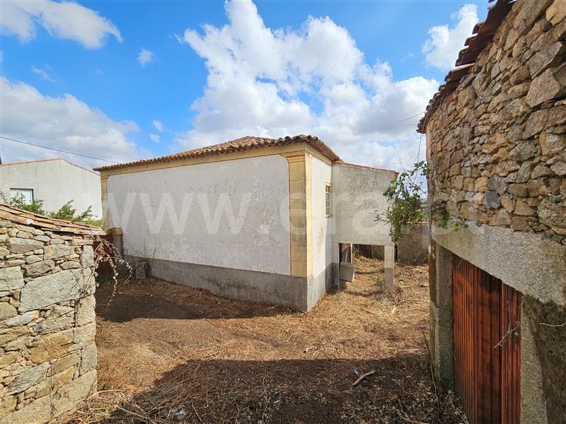 Moradia Isolada T9 Almeida, Vale da Mula, Almeida - 1425762 - 12