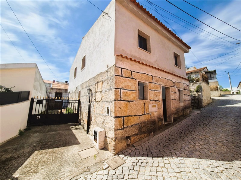 Moradia Isolada / Valpaços, Valpaços e Sanfins