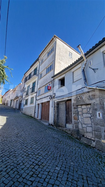 Moradia à venda em Lamego (Almacave e Sé), Lamego — foto 12