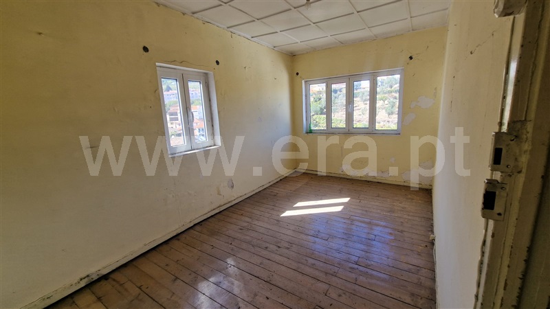 Moradia à venda em Lamego (Almacave e Sé), Lamego — foto 7