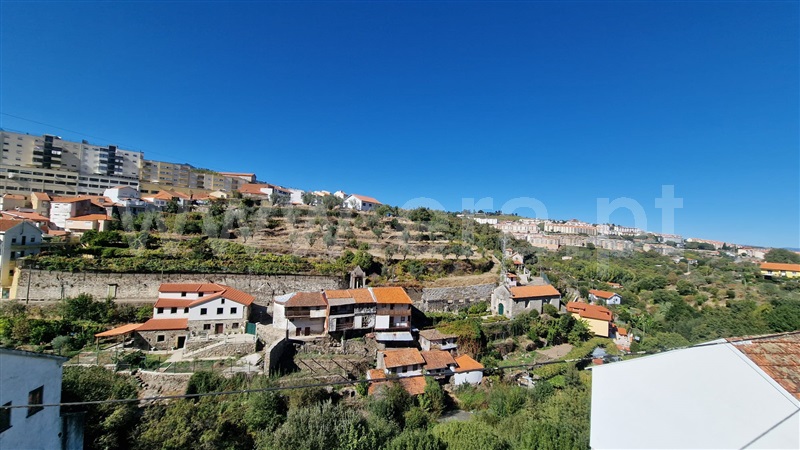 Moradia à venda em Lamego (Almacave e Sé), Lamego — foto 14