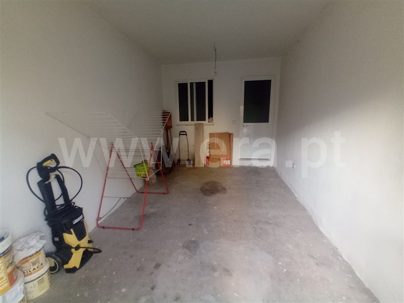 Prédio  Loures, Camarate, Unhos e Apelação - 1432135 - 9