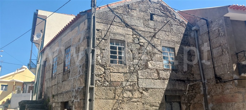 Moradia / Mangualde, Fornos de Maceira Dão
