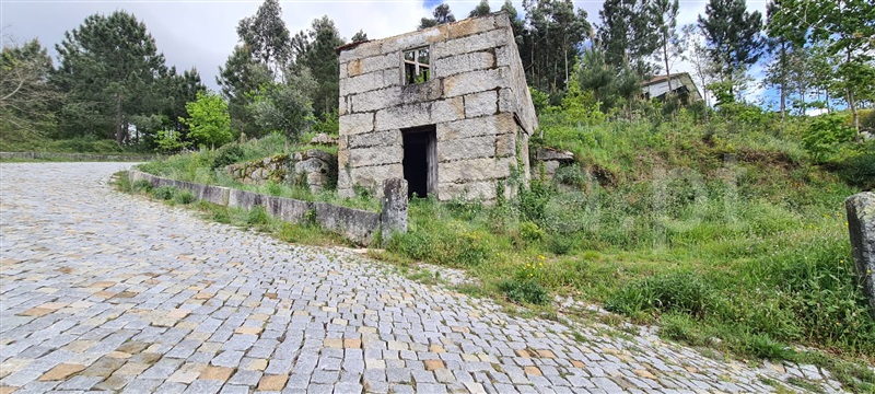Moradia / Marco de Canaveses, Penhalonga e Paços de Gaiolo