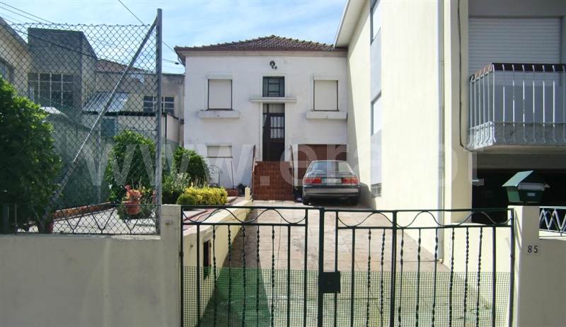 Moradia / Matosinhos, S. Mamede Infesta