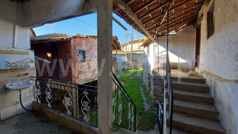 Moradia  Mirandela, Suçães - 1451801 - 2