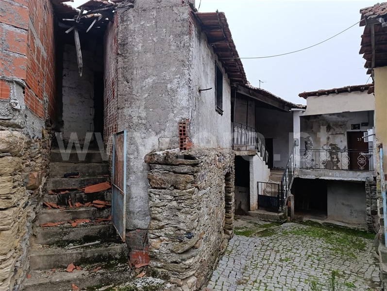 Moradia  Mirandela, Suçães - 1451801 - 3