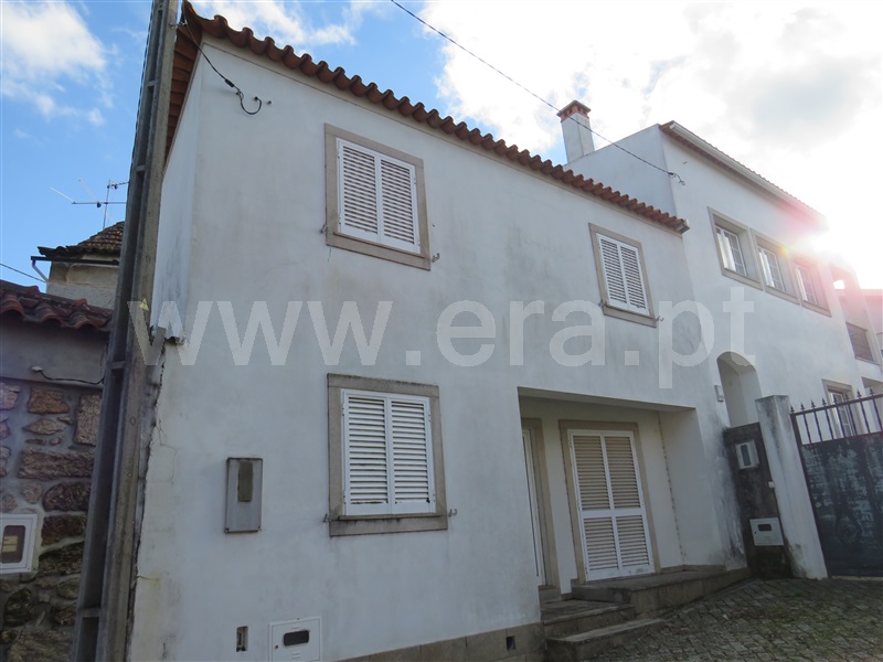 Moradia T3 Oliveira do Hospital, Seixo da Beira - 1372376 - 1