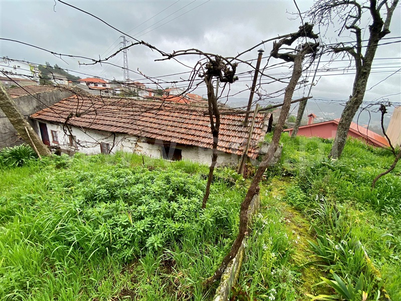 Moradia  Paredes, Parada de Todeia - 1315149 - 3
