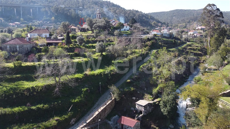 Moradia / Ponte de Lima, Labruja