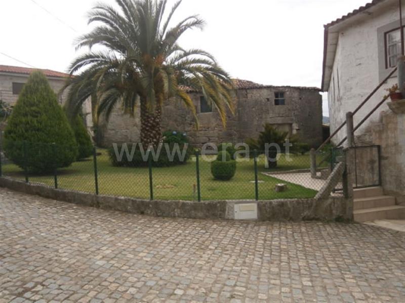 Moradia / Póvoa de Lanhoso, Monsul