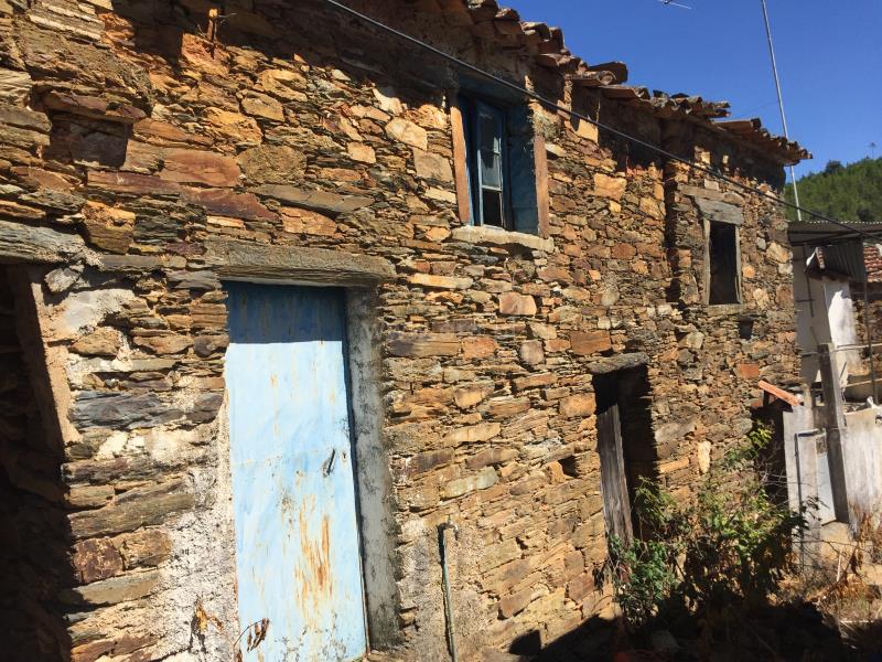 Moradia / Proença-a-Nova, Alvito da Beira