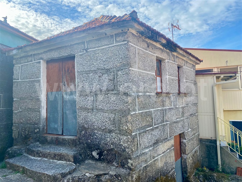 Moradia Rústica / Amarante, Candemil