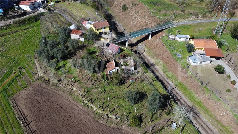 Moradia Rústica / Amarante, Real, Ataíde e Oliveira