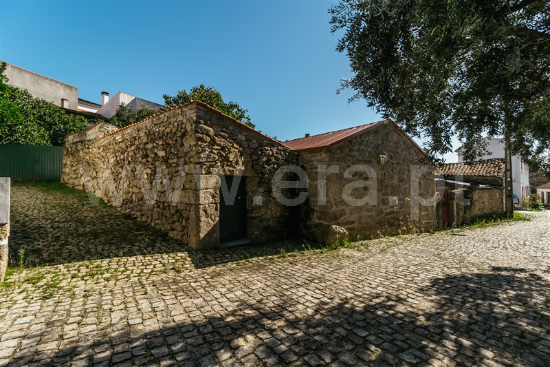 Moradia Rústica / Belmonte, Inguias