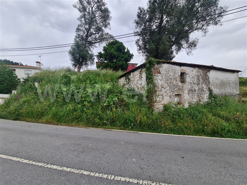 Moradia Rústica / Cabeceiras de Basto, Refojos de Basto, Outeiro e Painzela
