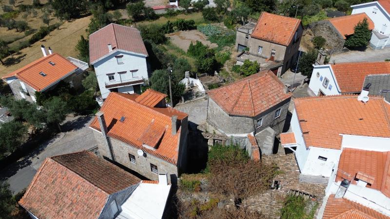 Moradia Rústica / Gouveia, Aldeias e Mangualde da Serra