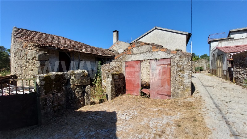 Moradia Rústica / Guarda, Arrifana