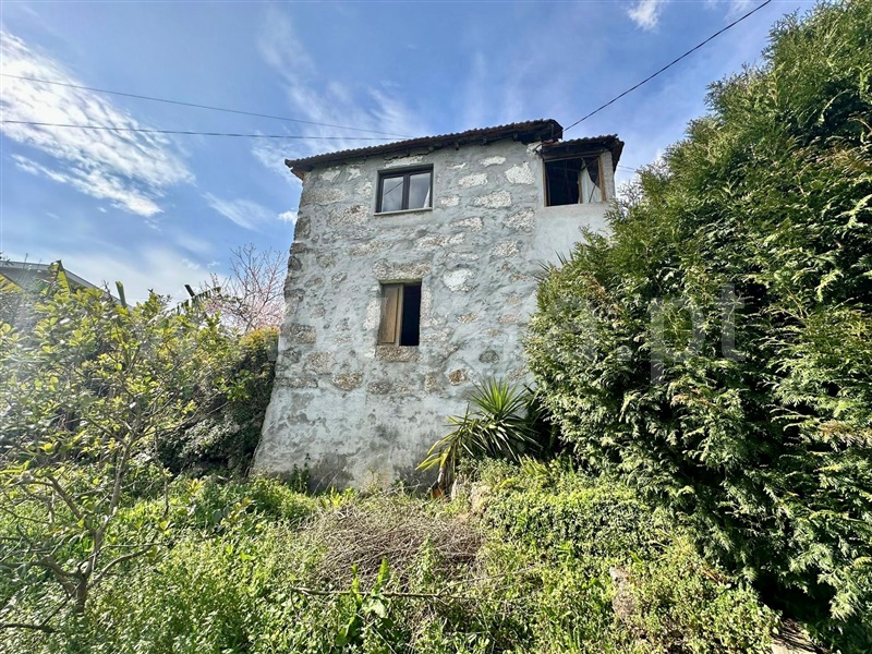 Moradia Rústica / Penafiel, Eja