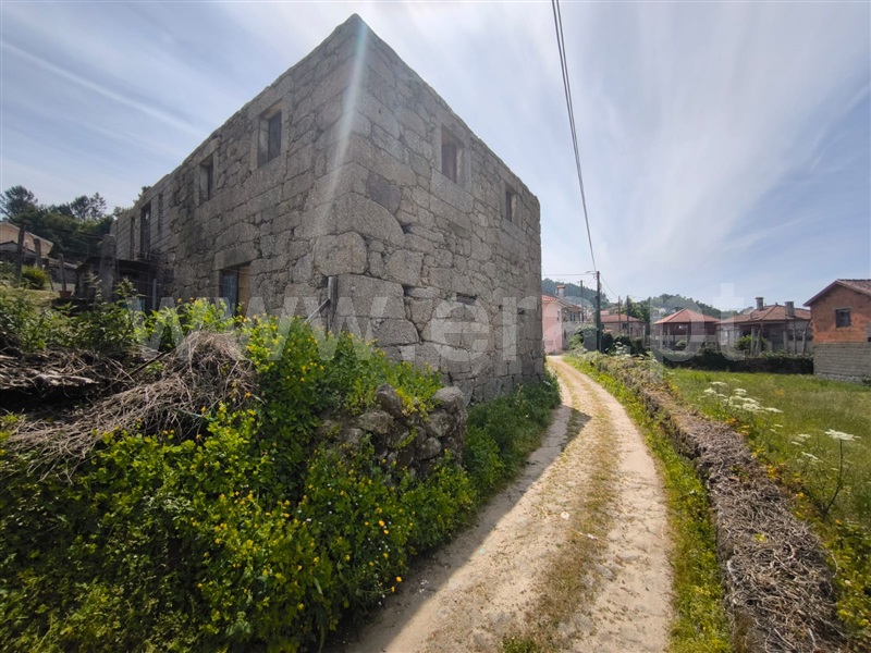 Moradia Rústica  Ponte da Barca, Ponte da Barca, Vila Nova de Muía e Paço Vedro de Magalhães - 1485384 - 1