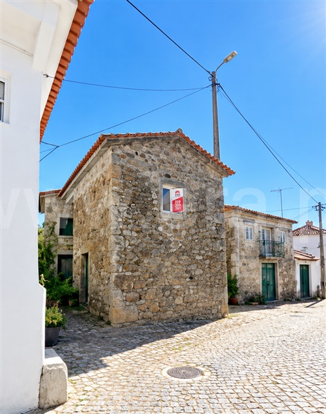 Moradia Rústica / Sabrosa, São Martinho de Antas e Paradela de Guiães