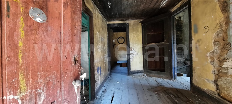 Arrecadação  Santa Comba Dão, Treixedo e Nagozela - 1197210 - 3