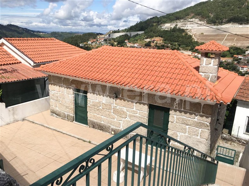 Moradia Rústica T1 / Amarante, Ansiães