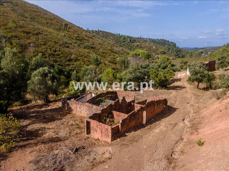Moradia T1 à venda em Marmelete, Monchique — foto 2