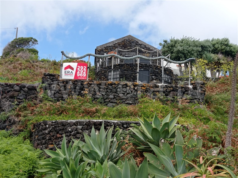 Moradia Rústica T2 / Lajes do Pico, Calheta de Nesquim