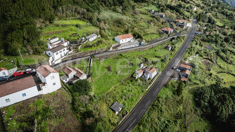 Moradia Rústica T2 / Lajes do Pico, Ribeiras