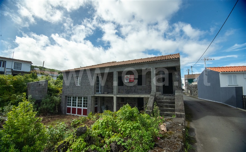 Moradia T2 à venda em Ribeirinha, Lajes do Pico — foto 3