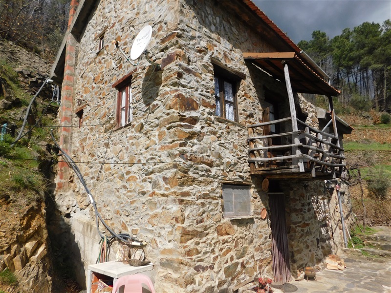 Moradia Rústica T2 com Terreno Manteigas, Serra da Estrela - 1450682 - 25