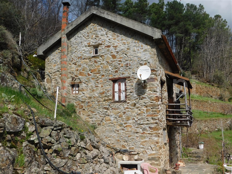 Moradia Rústica T2 / Manteigas, Serra da Estrela