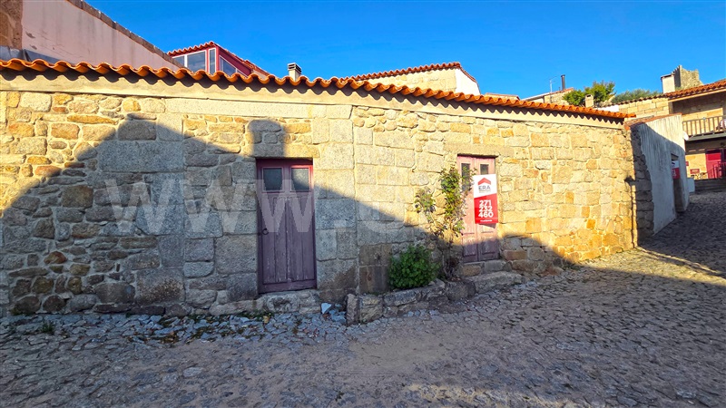 Moradia Rústica T2 Meda, Marialva - 1501150 - 1