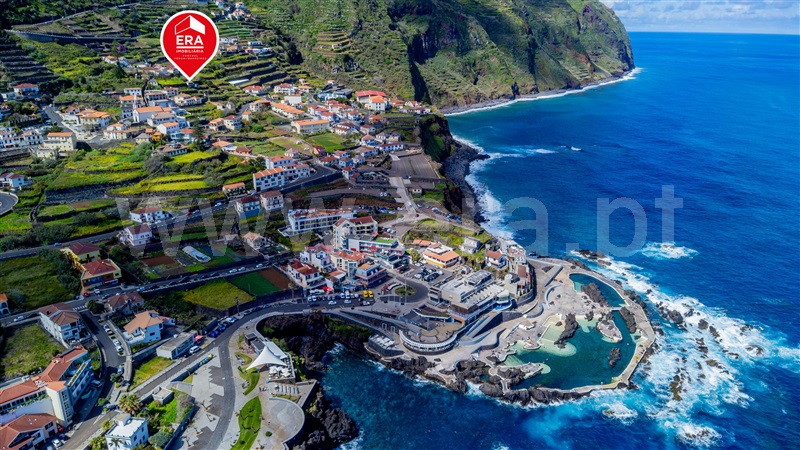 Moradia Rústica T2 Porto Moniz - 1471352 - 2