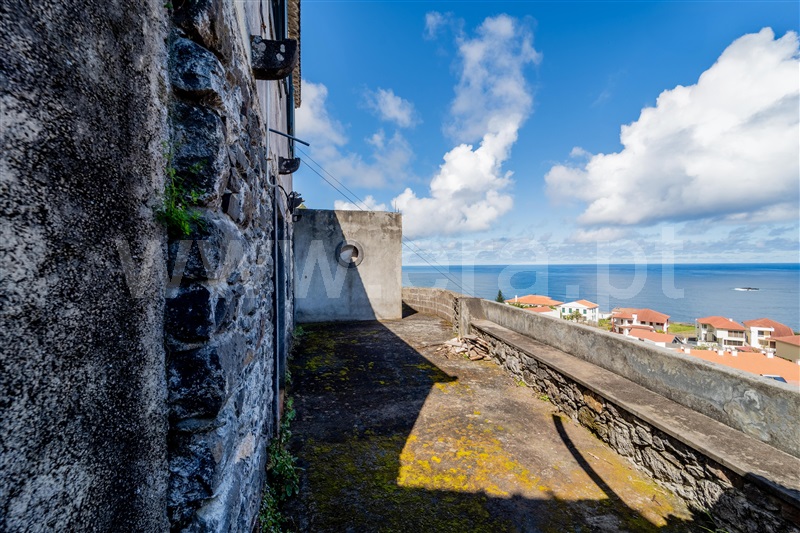 Moradia Rústica T2 Porto Moniz - 1471352 - 8