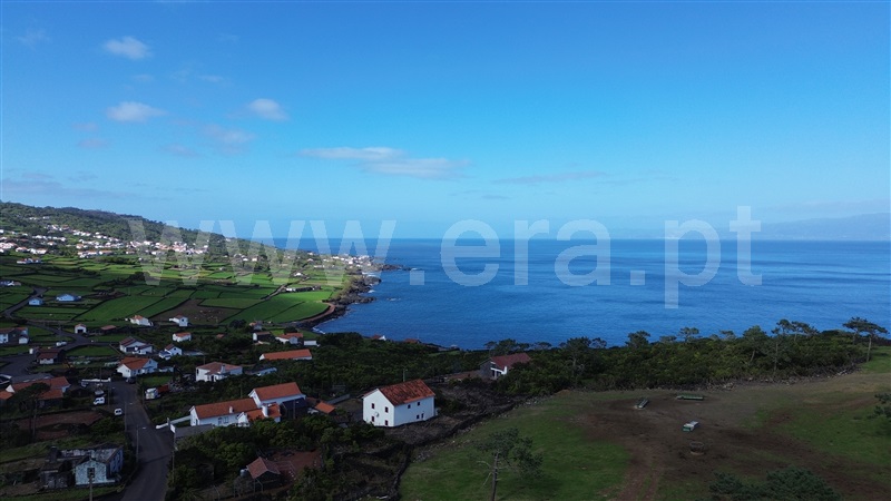Moradia Rústica T2 / São Roque do Pico, Prainha