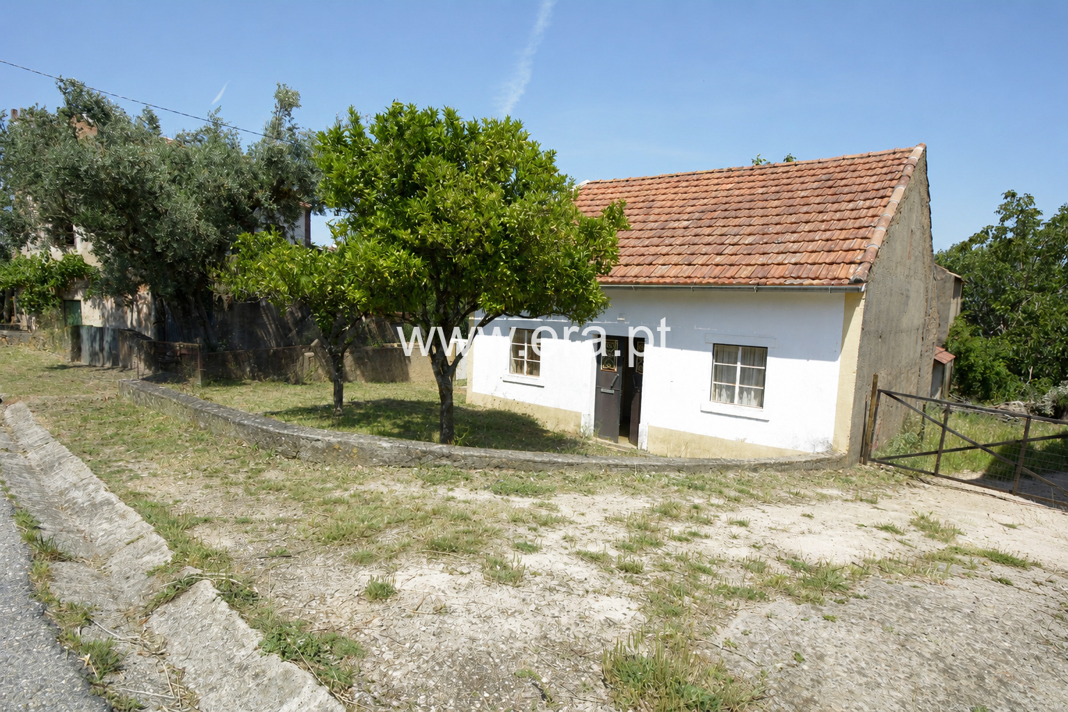 Moradia Rústica T2 / Tomar, Além da Ribeira e Pedreira