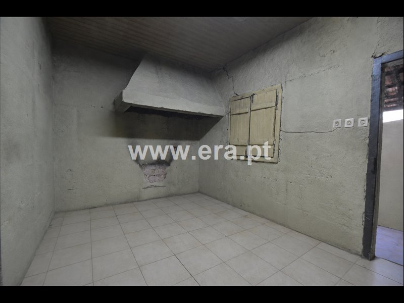 Moradia T2 à venda em Além da Ribeira e Pedreira, Tomar — foto 8