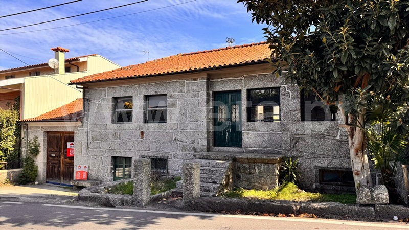 Moradia Rústica T2 / Vila Nova de Famalicão, Lemenhe