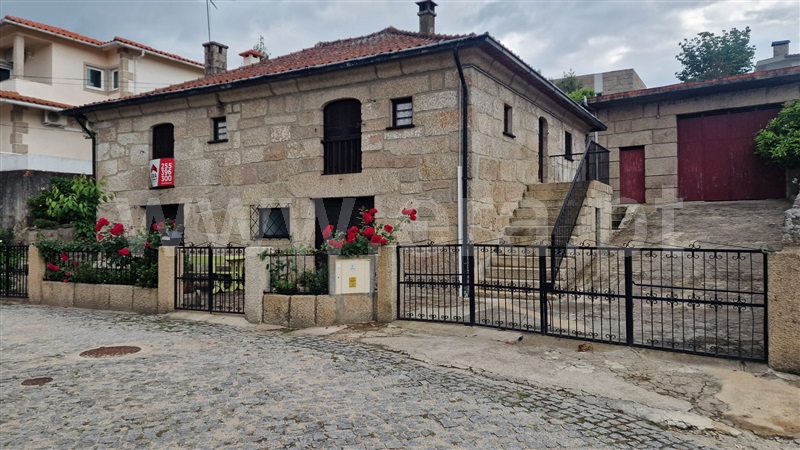 Moradia Rústica T3 / Amarante, Amarante (São Gonçalo), Madalena, Cepelos e Gatão