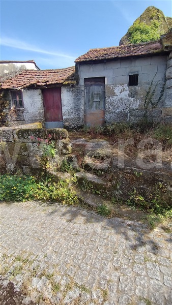 Moradia Rústica T3 Amarante, Bustelo, Carneiro e Carvalho de Rei - 1490096 - 1