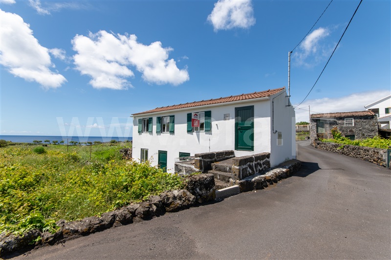 Moradia Rústica T3 / Lajes do Pico, Calheta de Nesquim