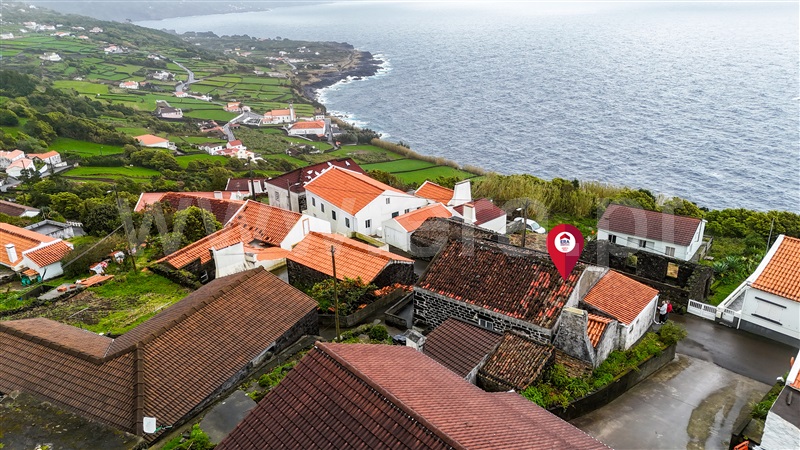 Moradia Rústica T3 / Lajes do Pico, Ribeiras
