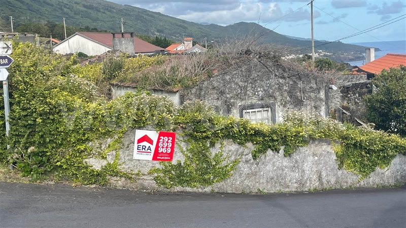Moradia Rústica T3 / Madalena, São Caetano