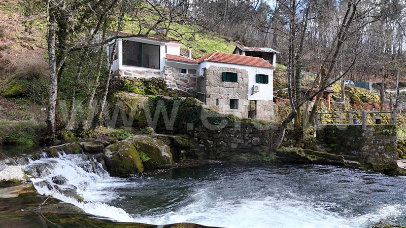 Moradia Rústica T3 com Luxo Marco de Canaveses, Várzea, Aliviada e Folhada - 1425658 - 32