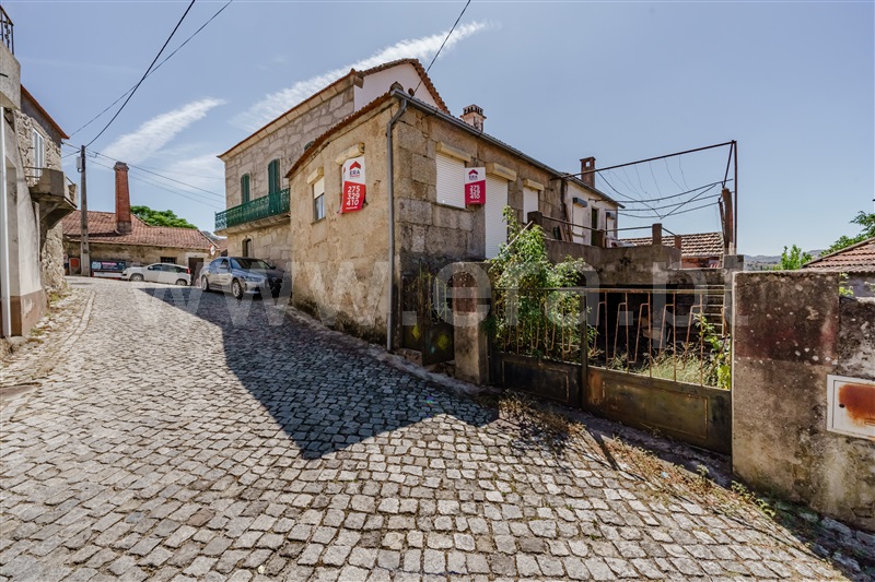 Moradia Rústica T3 / Sabugal, Bendada