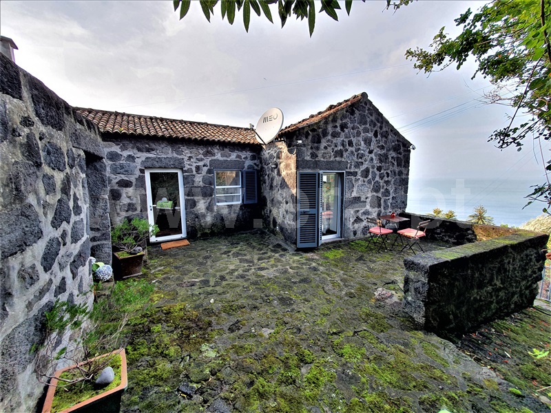 Moradia Rústica T3 / São Roque do Pico, São Roque do Pico