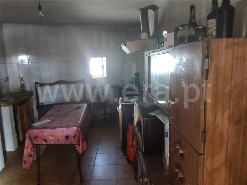 Moradia T3 à venda em Campo, Viseu — foto 2
