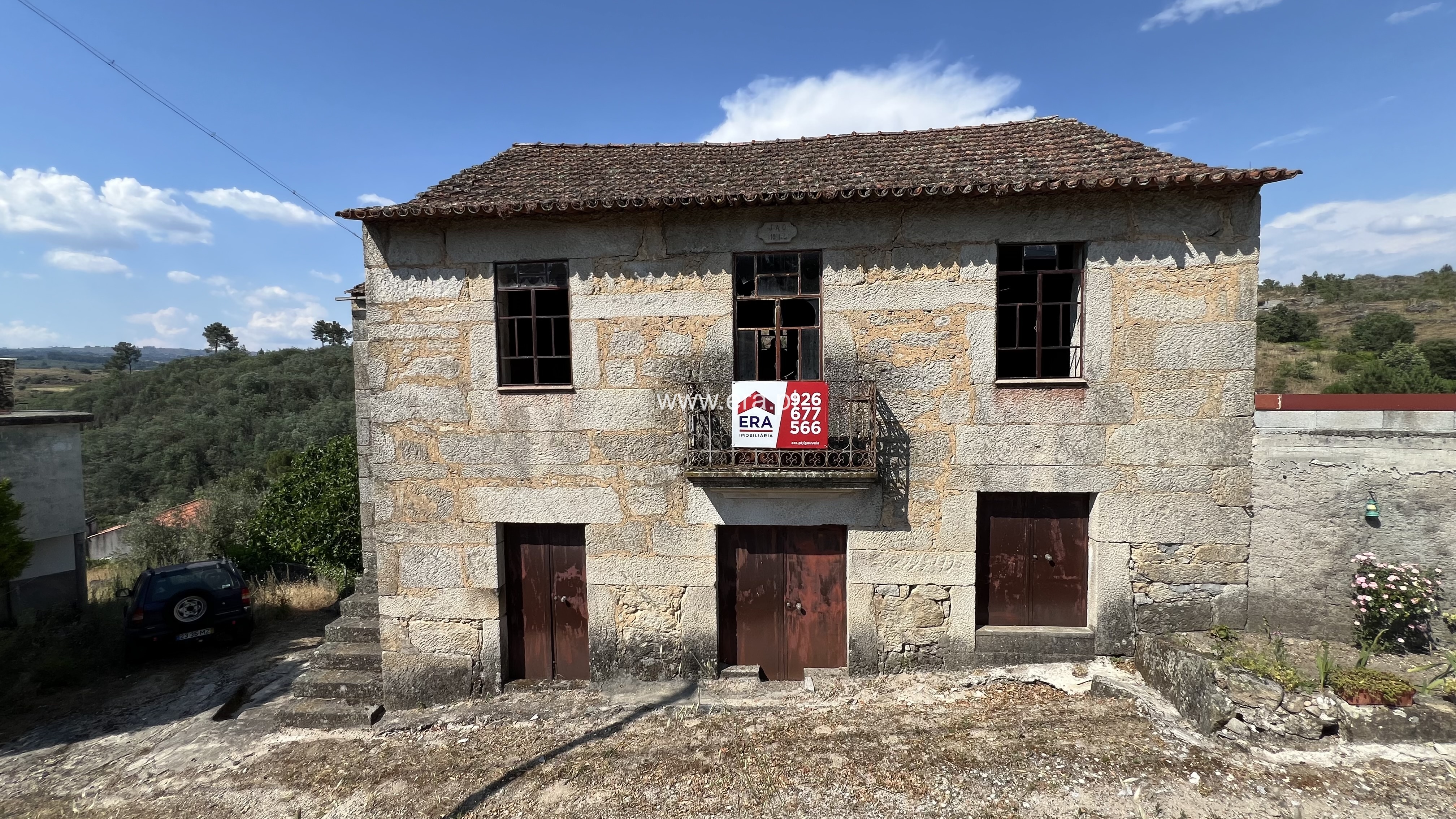 Moradia Rústica T4 / Gouveia, Cativelos